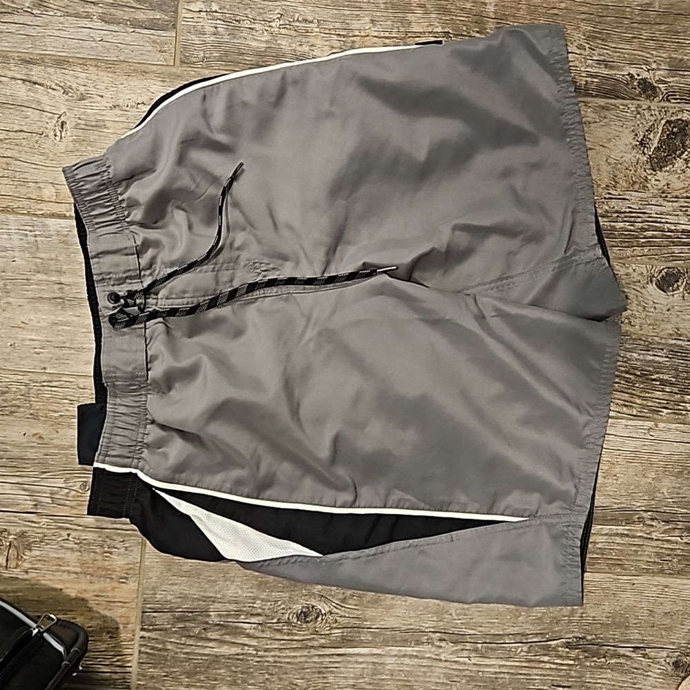 Men's Medium Nike Board Short Swim Trunk
